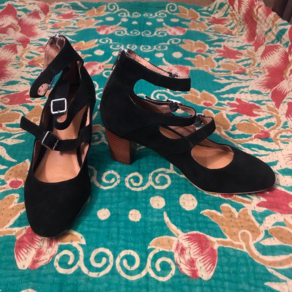 Corso Como Nico strappy block heels✨ dark academia